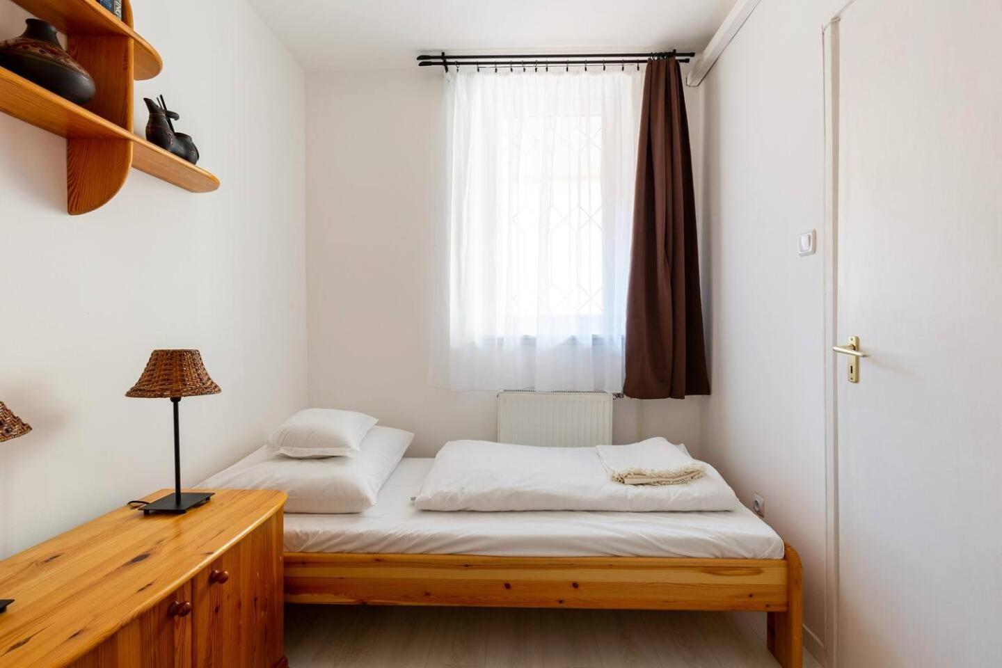 Flat White Apartment Boedapest Buitenkant foto